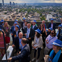 Summer BBQ 2024 – Netzwerken über den Dächern Frankfurts