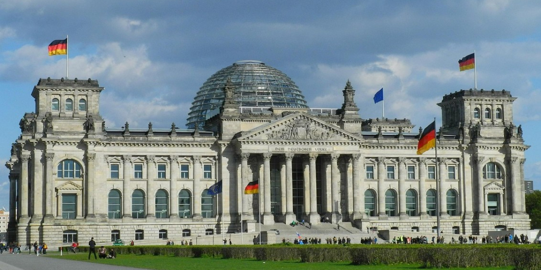 Aktuelle Zahlen der Luftverkehrsbranche: Bundesregierung kassiert bittere Quittung