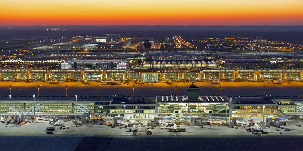 Modernization in Munich and support of essential third runway