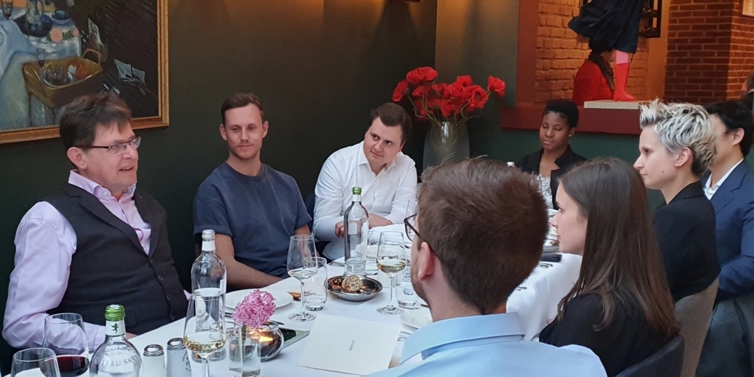 Exchange of Experiences and Knowledge at the Frankfurt UAS MBA Fireside Chat 2022