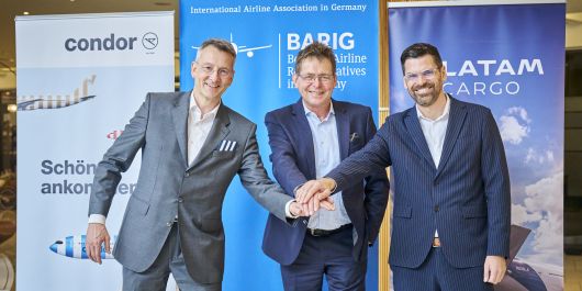 BARIG e.V. (v.l.n.r.): Thilo Schäfer, Director Cargo bei Condor, Michael Hoppe, BARIG Chairman und Executive Director, und Jorge Carretero, Sales Director Central Europe bei LATAM Cargo, freuen sich auf die Zusammenarbeit im BARIG Air Cargo Committee.