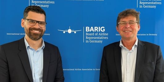 BARIG e.V. || BARIG Secretary General Michael Hoppe (rechts) mit Jorge Carretero, Sales Director Central Europe bei LATAM Cargo und neuer Chairman des BARIG Air Cargo & Logistics Committee